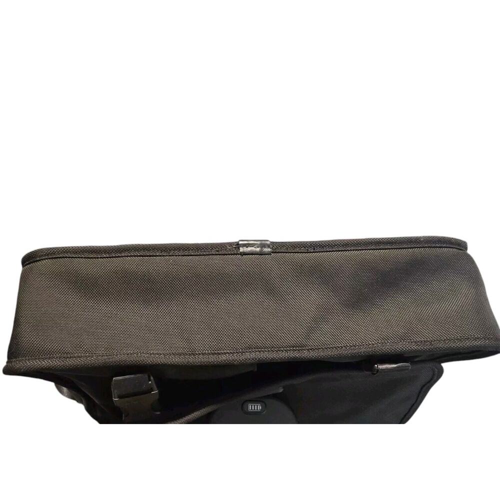 Tumi Laptop Bag Alpha Messenger Sling Bag 22202DE 17" - Picture 4 of 16